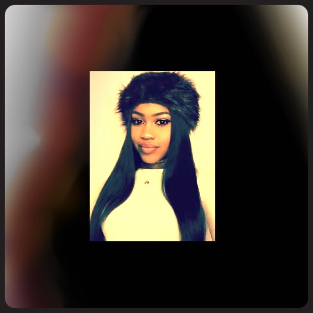 Women’s faux fur winter headband earmuff